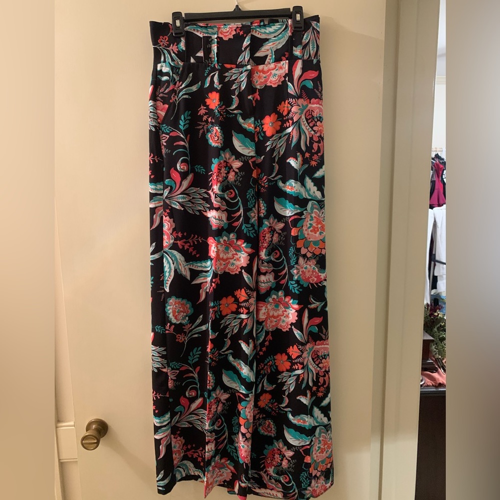 NY&C wide legged pants